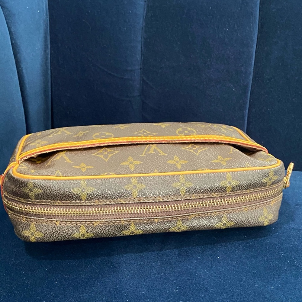 LOUIS VUITTON Monogram Pochette Compiegne 23 - Picture 10 of 15